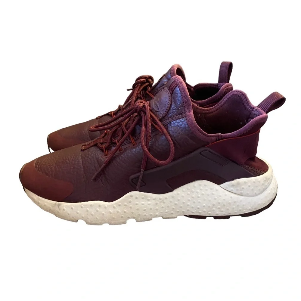 Nike Air Huarache Run Ultra Athletic Shoes 859511 Women’s Size 8.5